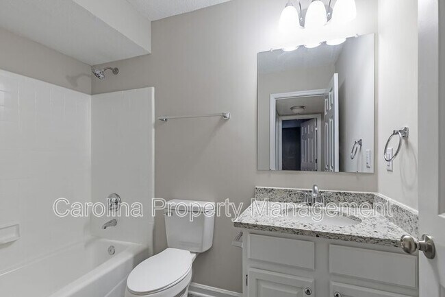 Building Photo - 5867 Harris Grove Ln