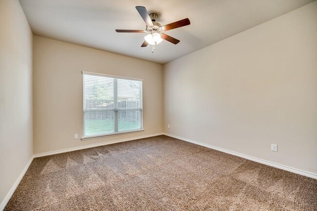 Building Photo - 10129 Leander Pl