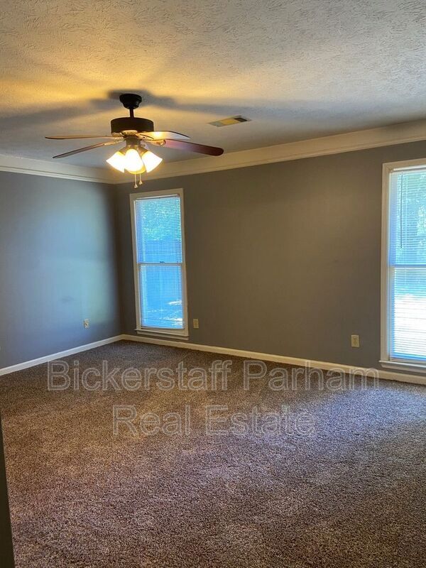 Building Photo - 7405 Cedar Creek Loop