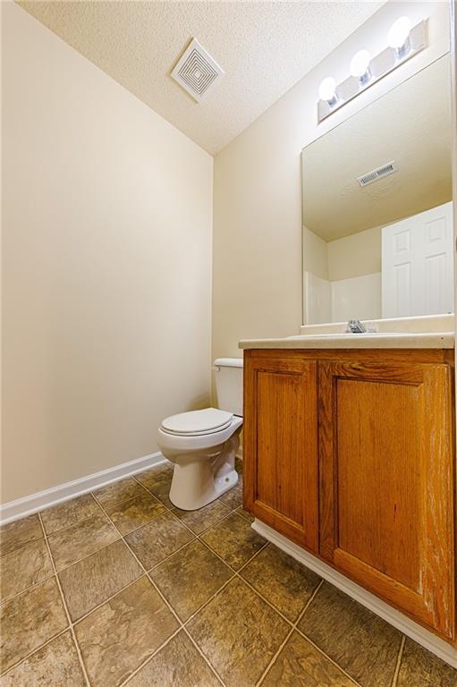 Building Photo - 31 Middlebrook Dr