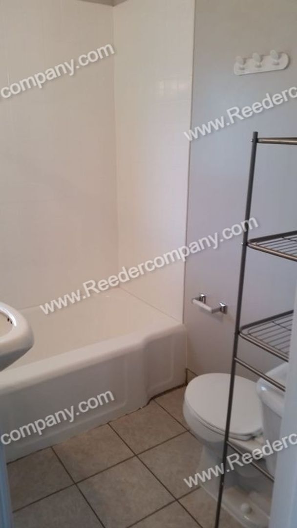 Building Photo - Charming 2 Bedroom Home in Hebron
