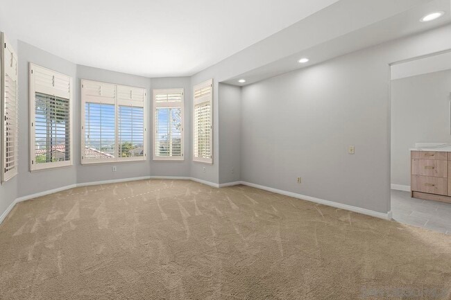 Building Photo - 4485 Sunset Bluffs Way