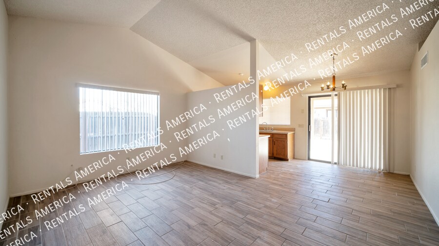 Building Photo - 8764 E Almond St