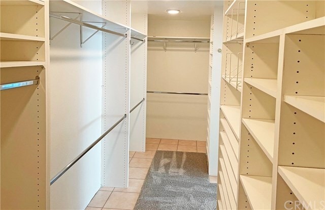 Building Photo - 9225 Talbert Ave