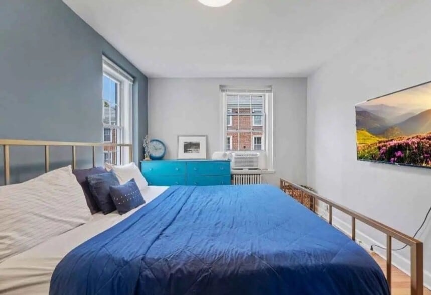 Building Photo - 2716 29th St SE