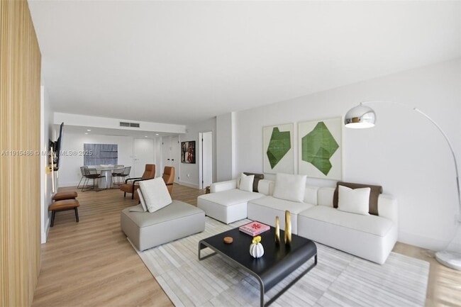 Building Photo - 3546 S Ocean Blvd