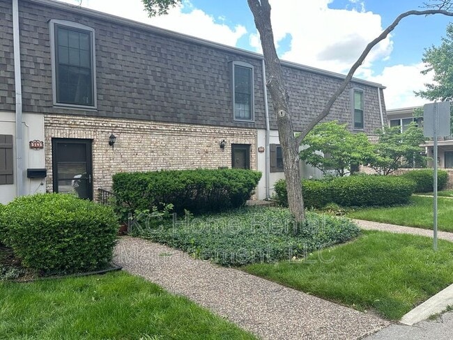 Building Photo - 5197 W 75th St