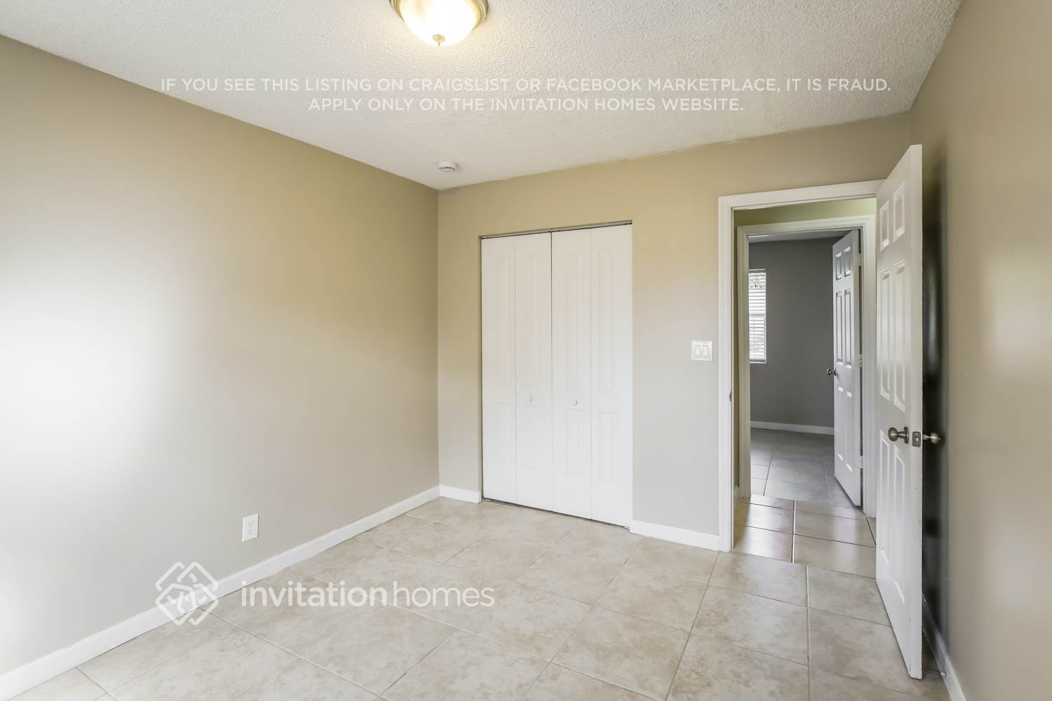 Building Photo - 7714 SW 6th Ct