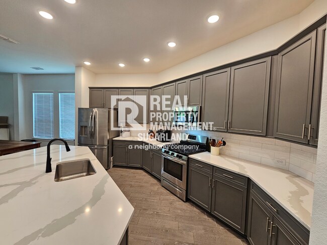 Building Photo - Move-In Ready Home in Sienna with Resort Amenities