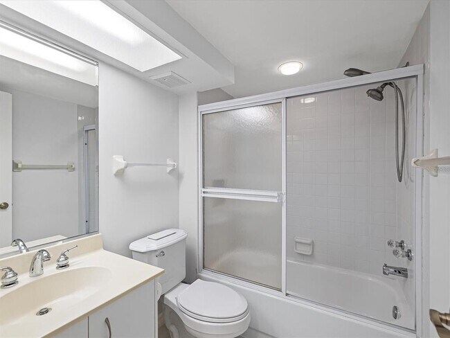 Building Photo - 6650 Sunset Way