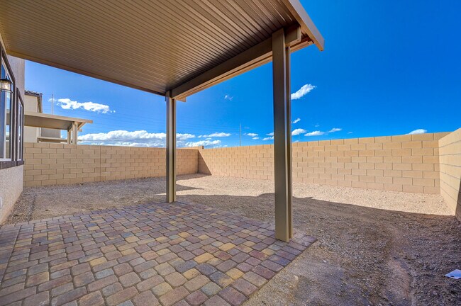 Building Photo - 8532 W Agate Ave