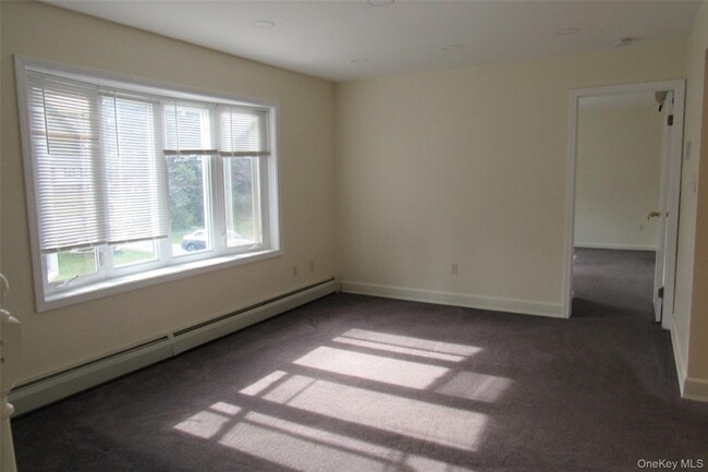 Building Photo - 92 Velie Rd