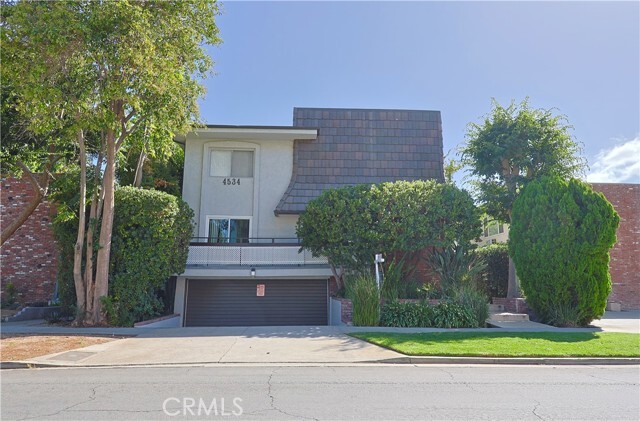 Building Photo - 4534 Vista Del Monte Ave