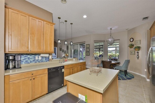 Building Photo - 1204 Facet View Way