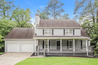 Building Photo - Charming 3-Bedroom Home in Great Location