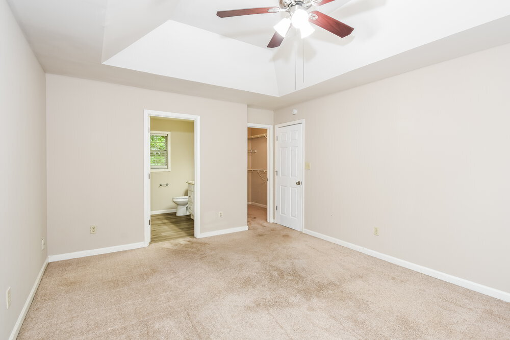 Building Photo - 2585 Windage Dr SW