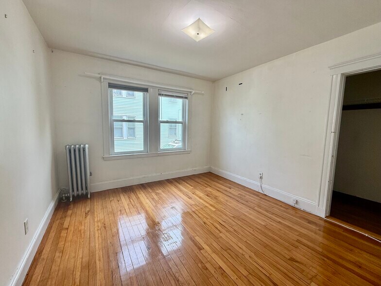 Building Photo - 89 Hillsdale Rd