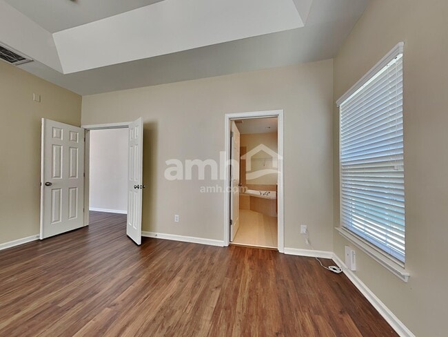 Building Photo - 14127 Hiawatha Ct