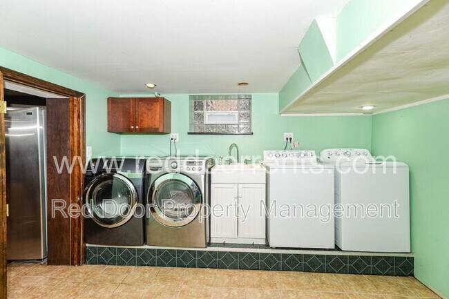 Building Photo - 3331 Brookside Pkwy S Dr