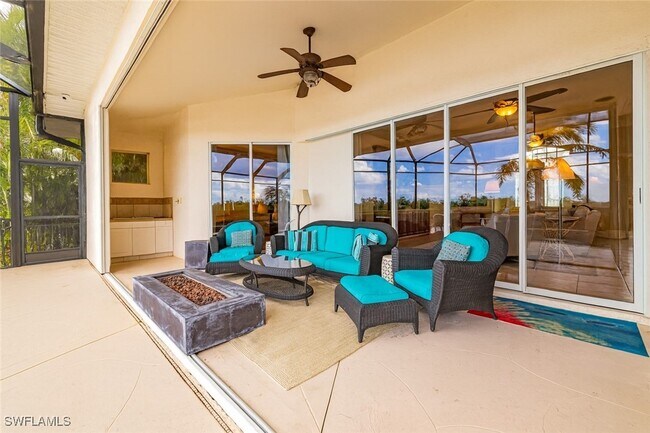 Building Photo - 2964 Surfside Blvd