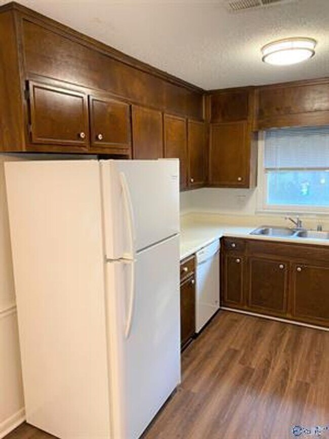 Building Photo - 1503 Halston Circle