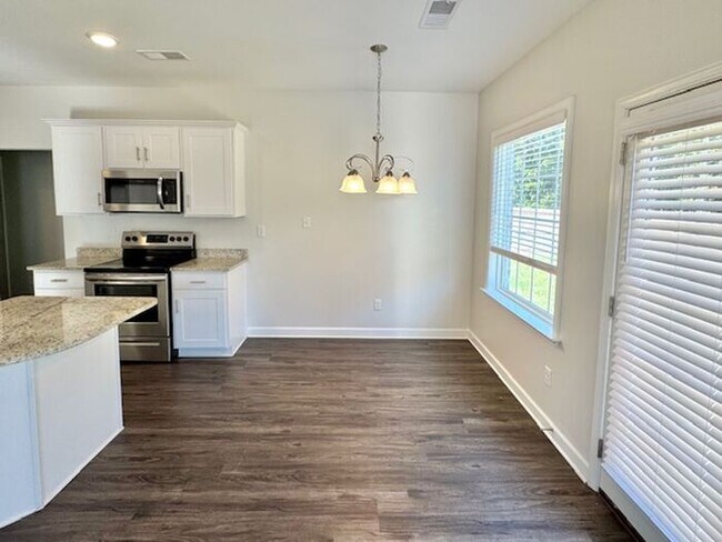 Building Photo - Now Leasing a 4-Bedroom 2.5 Bath In Olive ...