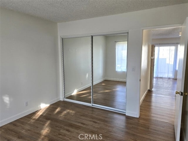 Building Photo - 17611 Regency Cir