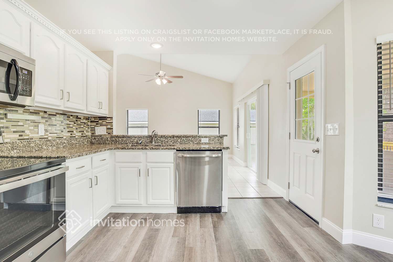 Building Photo - 7455 High Lake Dr