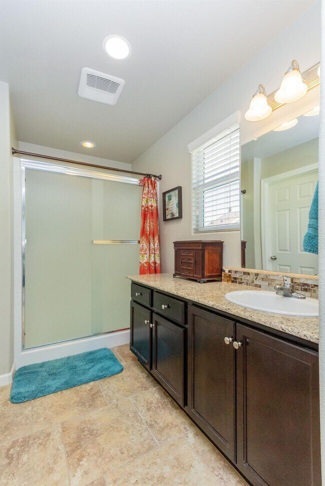 Building Photo - 1332 Joy Dr