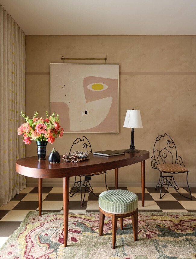 Building Photo - 3410 N Flagler Dr