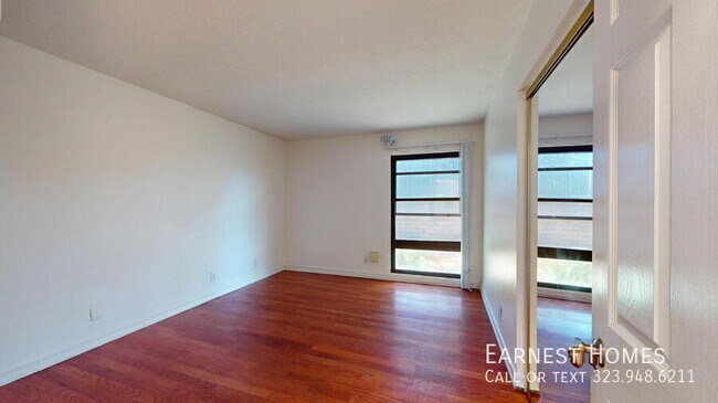 Building Photo - 7777 W 91st St