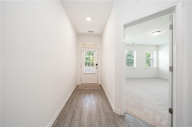 Building Photo - 307 Danville Ave
