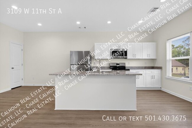 Building Photo - 3109 W 11th St