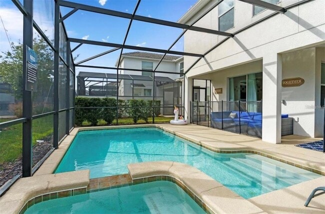 Building Photo - 4700 Sleepy Hollow Dr