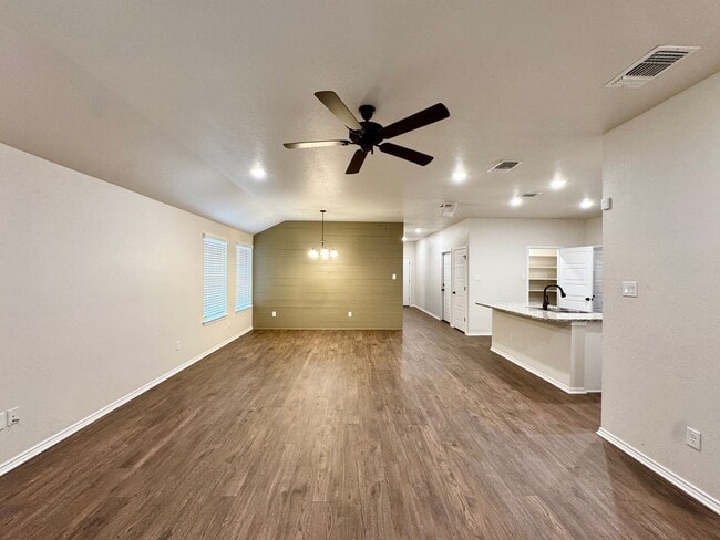 Building Photo - Beautiful newer home features  3 Bedrooms, 2.25 Baths, 2 Car Garage, Granite and More!