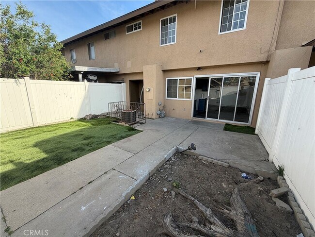 Building Photo - 16740 Village Ln