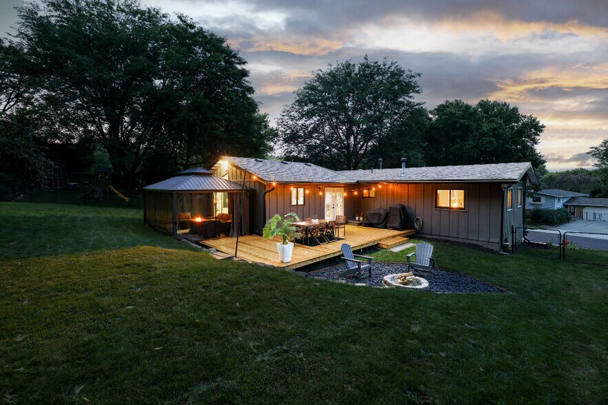 Building Photo - 3951 Willow Ct SW