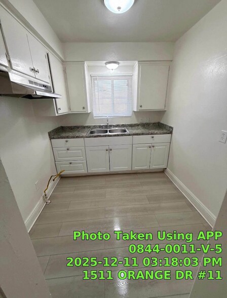 Building Photo - 1511 Orange Dr