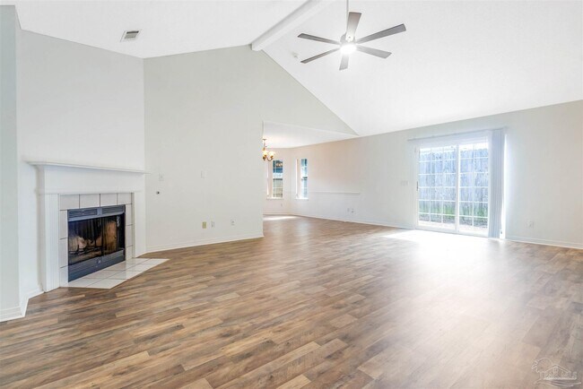 Building Photo - 873 Brande Ct