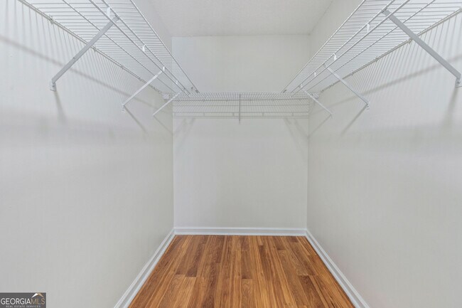 Building Photo - 2095 Uniwattee Trail SE