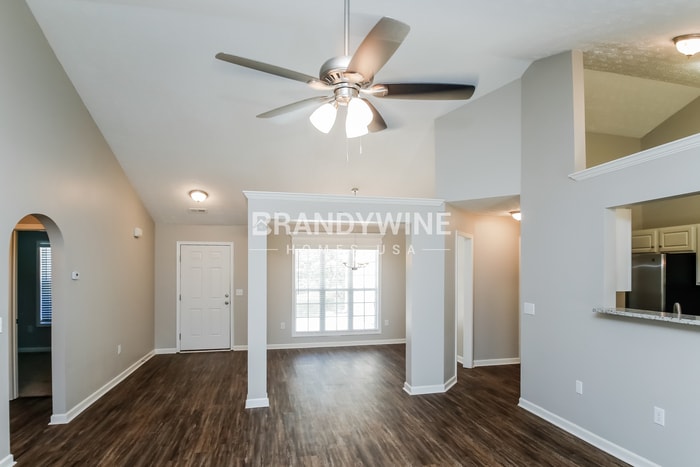 Building Photo - 152 Ridgecrest Dr