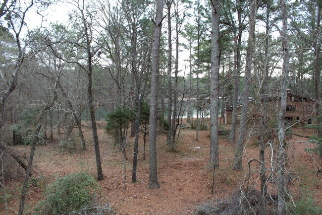 Building Photo - 283 Sadler Family Rd