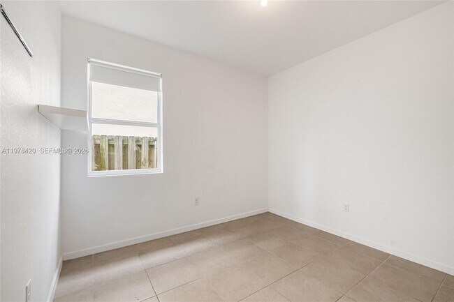 Building Photo - 11863 SW 253 ST