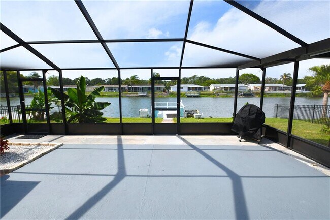 Building Photo - 3839 Star Island Dr