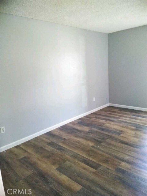 Building Photo - 2100 Pinon Springs Cir