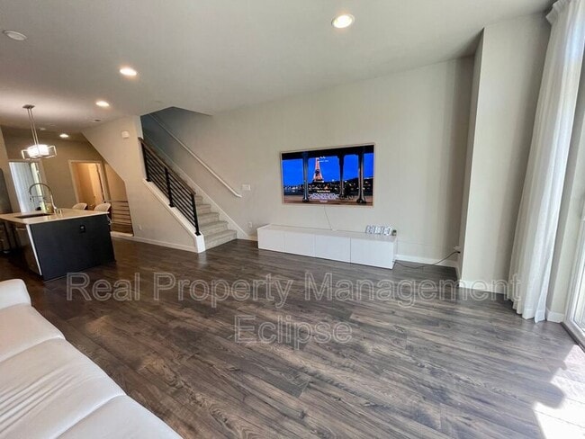 Building Photo - 1525 139th Ct NE