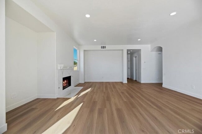 Building Photo - 2870 Newcastle Way