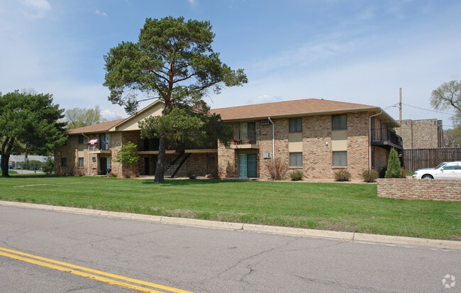 Building Photo - Park Villa