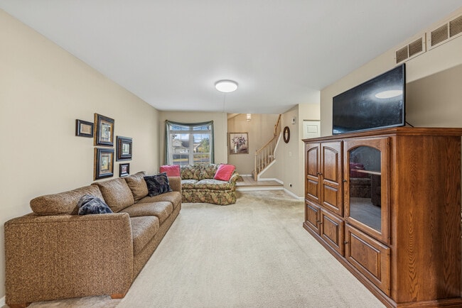 Building Photo - 36119 N New Bridge Ct