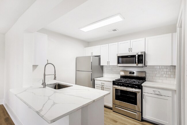 Building Photo - RADIUS Duluth